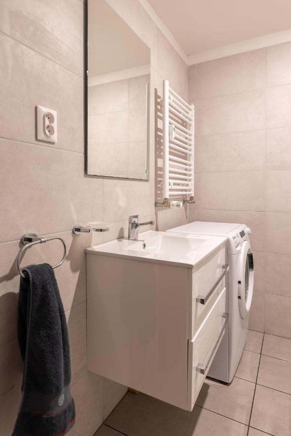 7Th Heaven, Kosice - Old Town Appartement Buitenkant foto